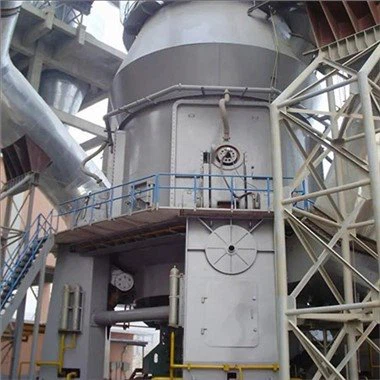 Pionowy młyn do żużla